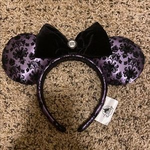 Disney Haunted Mansion Minnie Ears